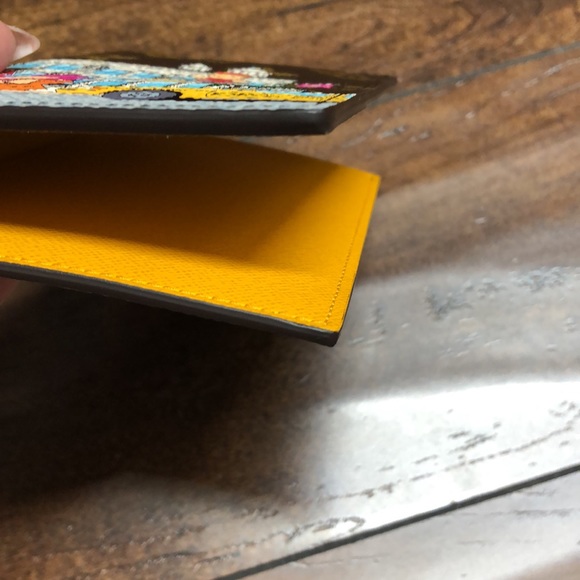 **SOLD**Louis Vuitton Passport Cover - Picture 6 of 12